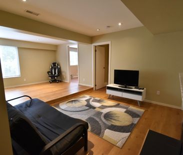 435 Tempe Crescent, North Vancouver (Basement Suite) - Photo 1