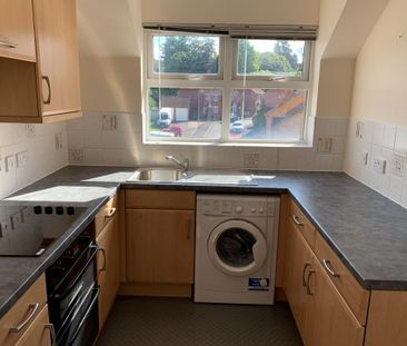 2 bedroom apartment to rent - Photo 2
