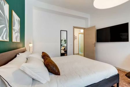 Viale di Trastevere, Rome, Lazio 00153 - Photo 2