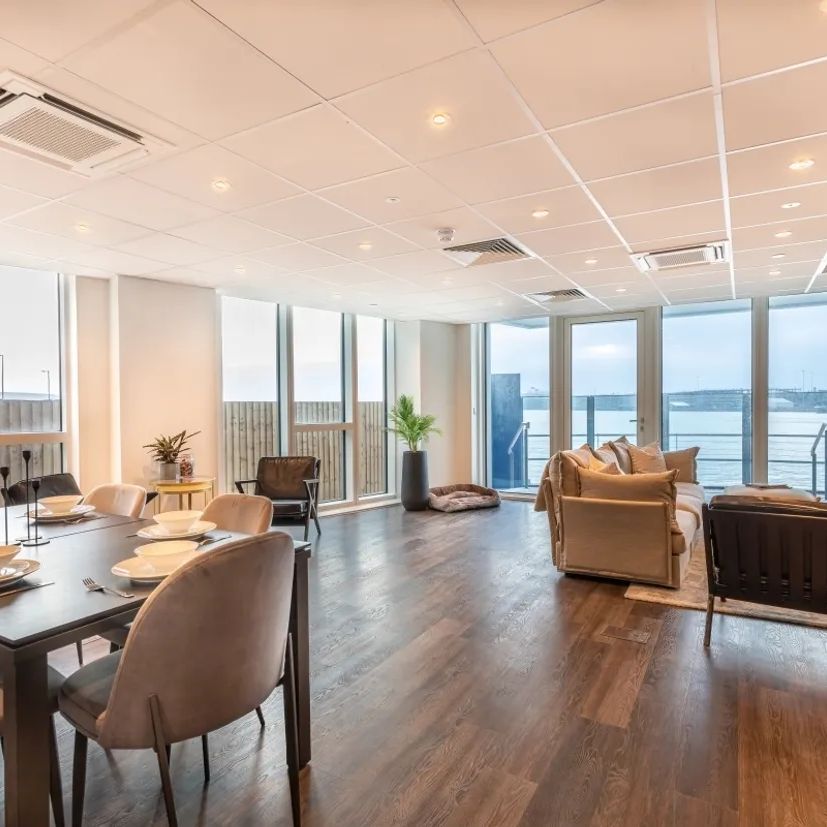 2 bedroom apartment to rent - Photo 1