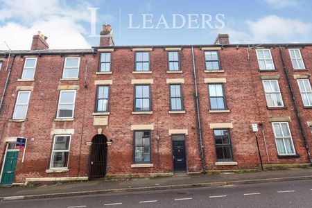 Sharrow Lane, Sheffield, S11 - Photo 2