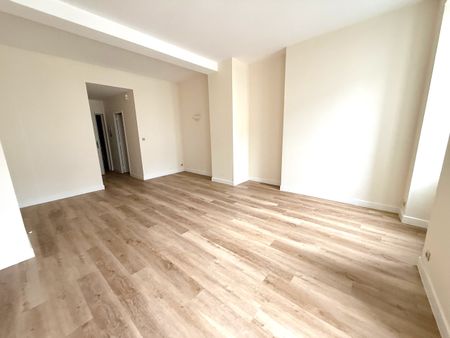 Location Appartement 3 pièces 62m² - Photo 3