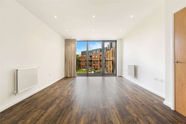 Penrose Court, 20 Boundaries Road, London, SW12 8BY - Photo 1