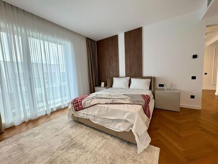 Luxury 4-room Villa - Tunari - Photo 4