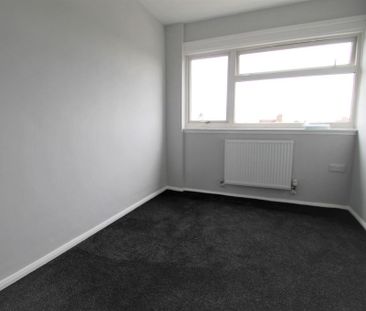 3 bedroom property to rent - Photo 2