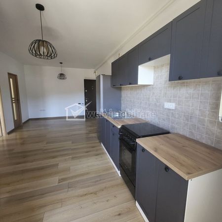 Apartament o camera in Floresti - Photo 4