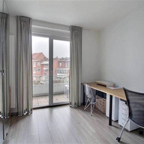 Appartement te huur - Photo 1