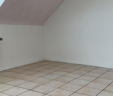 Helle Dachgeschosswohnung in Herzogenrath-Merkstein zu vermieten - Photo 1