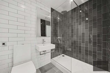Mercier Court, Royal Wharf, E16 - Photo 5