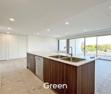 Sophisticated North-Facing Two-Bedroom Apartment! - Photo 3