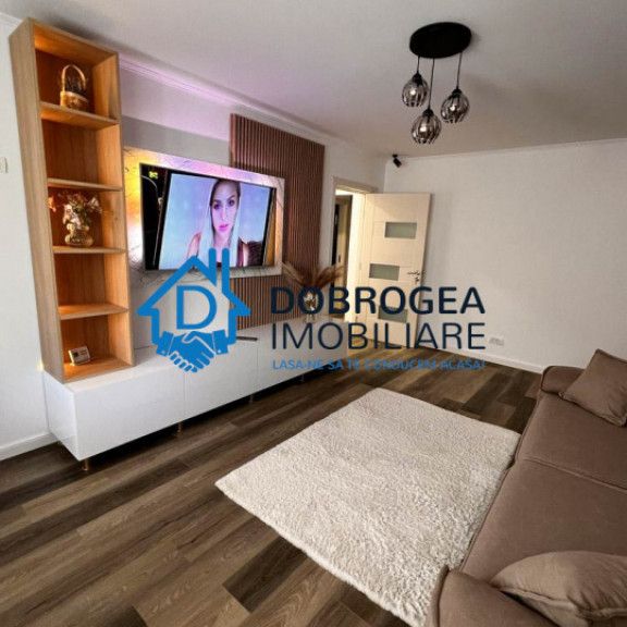 ZONA CENTRALA-3 CAMERE DECOMANDAT ,CENTRALA GAZ-PRIMA INCHI - Fotografie 1