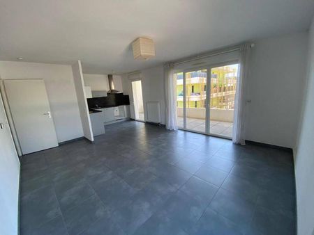 Location appartement récent 3 pièces 64.5 m² à Juvignac (34990) - Photo 4