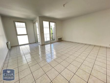 Appartement à louer 4 pièces 96.49m² - Photo 2