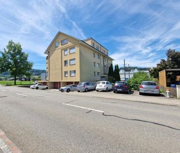 "Wohnung mit wunderschöner Terrasse" - Photo 1