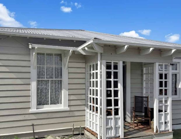 WOODVILLE - 3 BEDROOMS - Photo 1