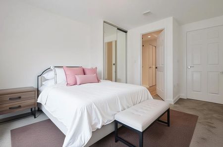 2 bedroom apartment to rent - Photo 2