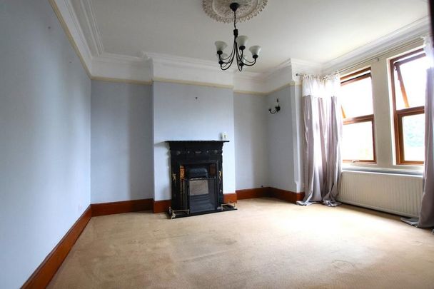4 bedroom semi-detached house to rent - Photo 1