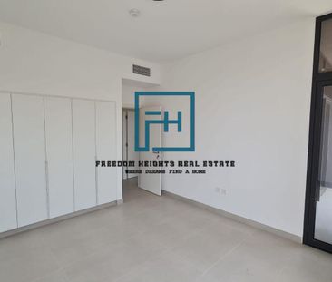 3BED | MIDDLE UNIT | SMART HOME CONTROL SYSTEM - Photo 3