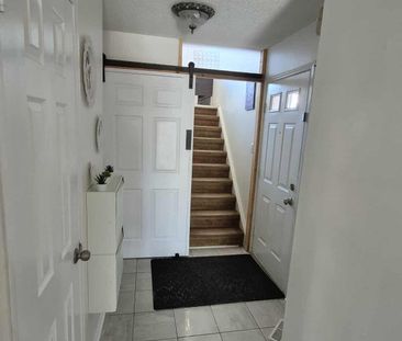 For Lease - 124 Desert Sand Drive, Brampton, Ontario - Photo 6