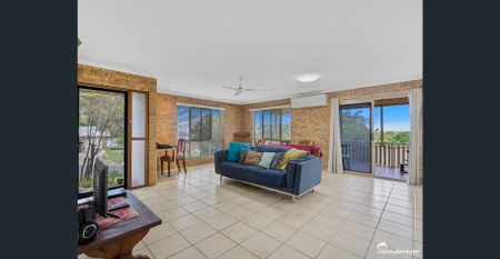 🏡 For Rent: 1 Hodda Drive, Kawana - Convenient and quiet location - Photo 2