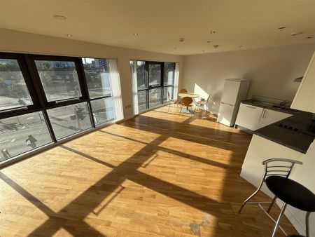 1 bedroom apartment to rent - Photo 2