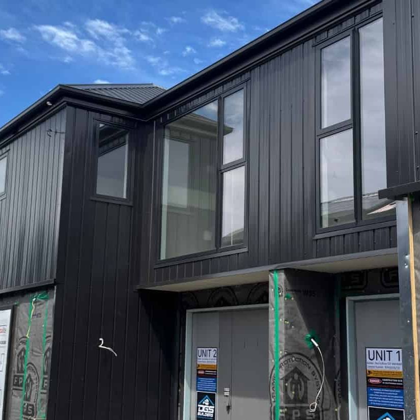 FULLY FURNISHED BRAND NEW EXECUTIVE TOWNHOUSES - Photo 1