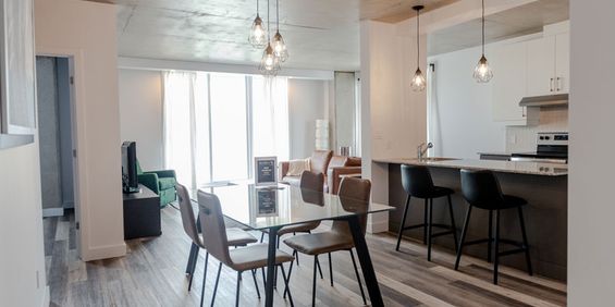 Grand 2 Chambres & 1.5 Salle De Bain - Photo 3
