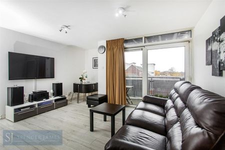 1 bedroom apartment to rent - Photo 2