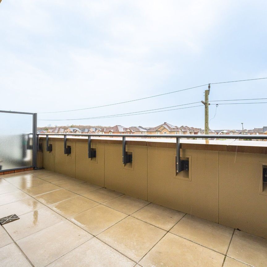 For Lease - 11750 Ninth Line Unit# 326, Whitchurch-Stouffville, Ontario - Photo 1