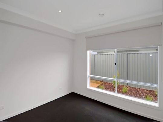 15 Holgate Road, Lucas - Photo 1