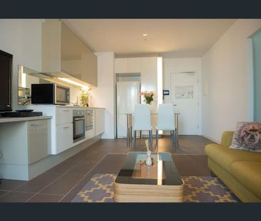 1014/220 Spencer Street - Photo 2