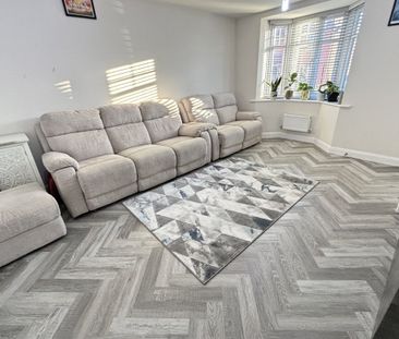 Lincoln Drive - Photo 5