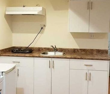 For Lease - 5434 Sweetgrass Gate, Mississauga, Ontario - Photo 6