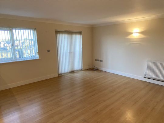 Waterstone Court, Halifax Road, Dewsbury, WF13 - Photo 1