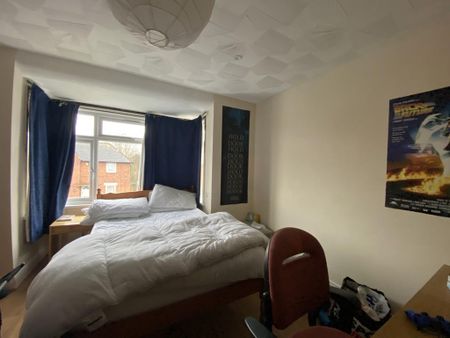 5 bedroom semi-detached house to rent - Photo 3