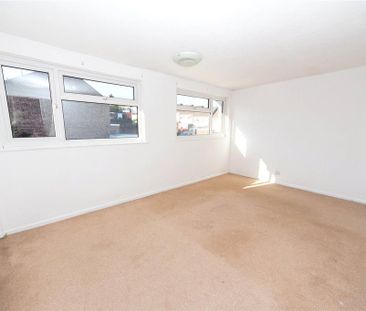 3 bedroom terraced house to rent - Photo 6