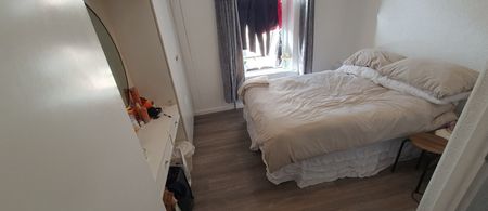 63 Cathays Terrace, Cathays, Cardiff, CF24 4HT - Photo 4