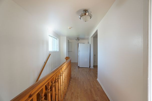 For Lease - 612 Russell Road Unit# Upper level, Clarence-Rockland, Ontario - Photo 1