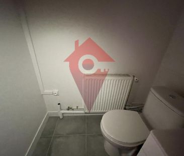 Location Appartement 2 pièces 40m² ANTONY 92160 - Photo 2