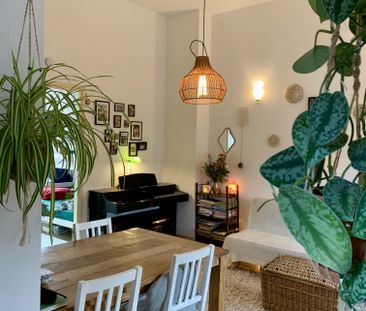 Te huur in het centrum van Bussum, een ruime studio met eigen voorz... - Foto 3