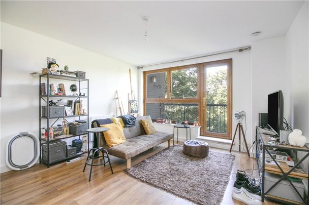 Warwick Drive, Putney, SW15 6LF - Photo 1