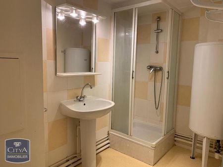 Location Appartement 2 pièces 41m² LAVAL 53000 - Photo 3