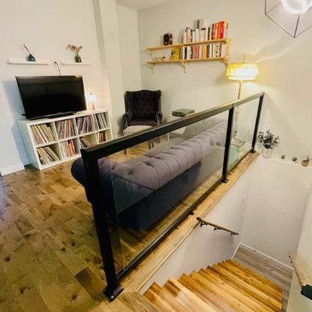 CESSION DE BAIL – SPACIEUX 7½ AVEC COUR PRIVÉE – VIEUX-ROSEMONT - Photo 3