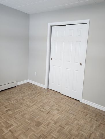 9 Queen Street, Barrie - Photo 5