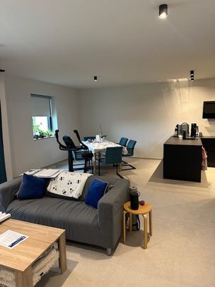 Appartement te huur - Foto 1