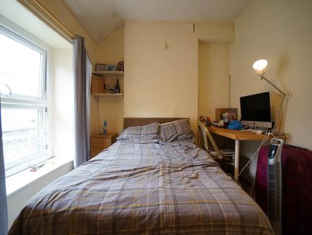 11 St Paul's Terrace - Photo 3