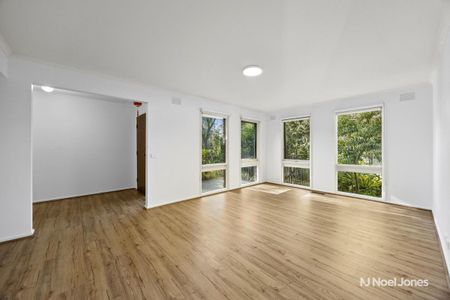22 Mundara Drive, RINGWOOD - Photo 3
