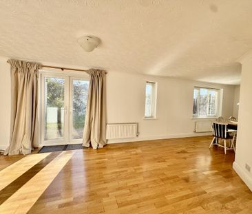 4 bedroom detached house to rent - Photo 1