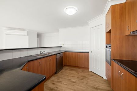 Renovated Spacious Modern Family Home in Great Location - Photo 4