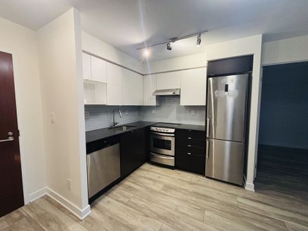 For Lease - 160 Flemington Road Unit# 802, Toronto, Ontario - Photo 3